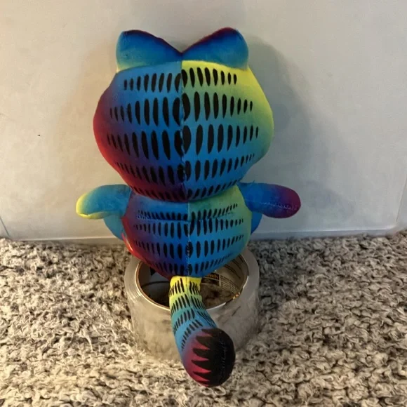 Garfield Plush Multicolor Tye Dye - Picture 2 of 4